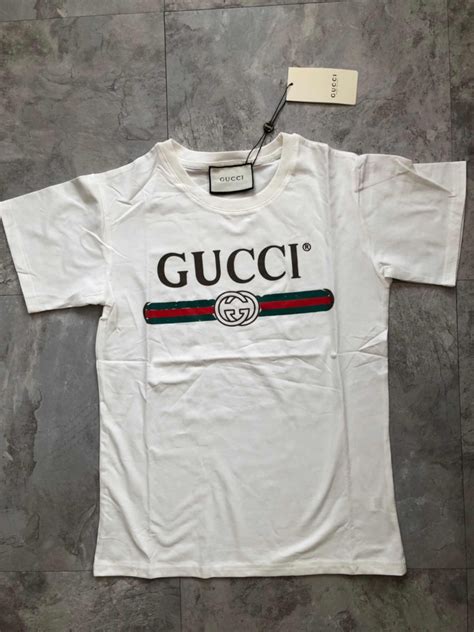 precio de ropa gucci original|Gucci tienda online.